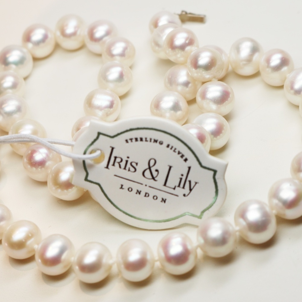 Iris & Lily London Genuine Pearl Necklace